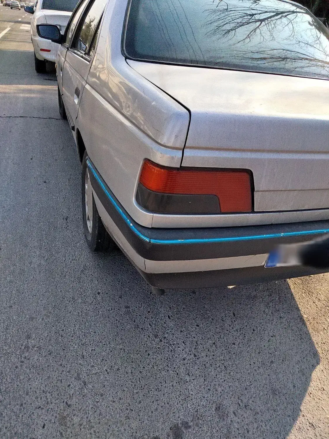 پژو ۴۰۵نقرهای|خودرو سواری و وانت|اندیشه, شهرک مریم|دیوار