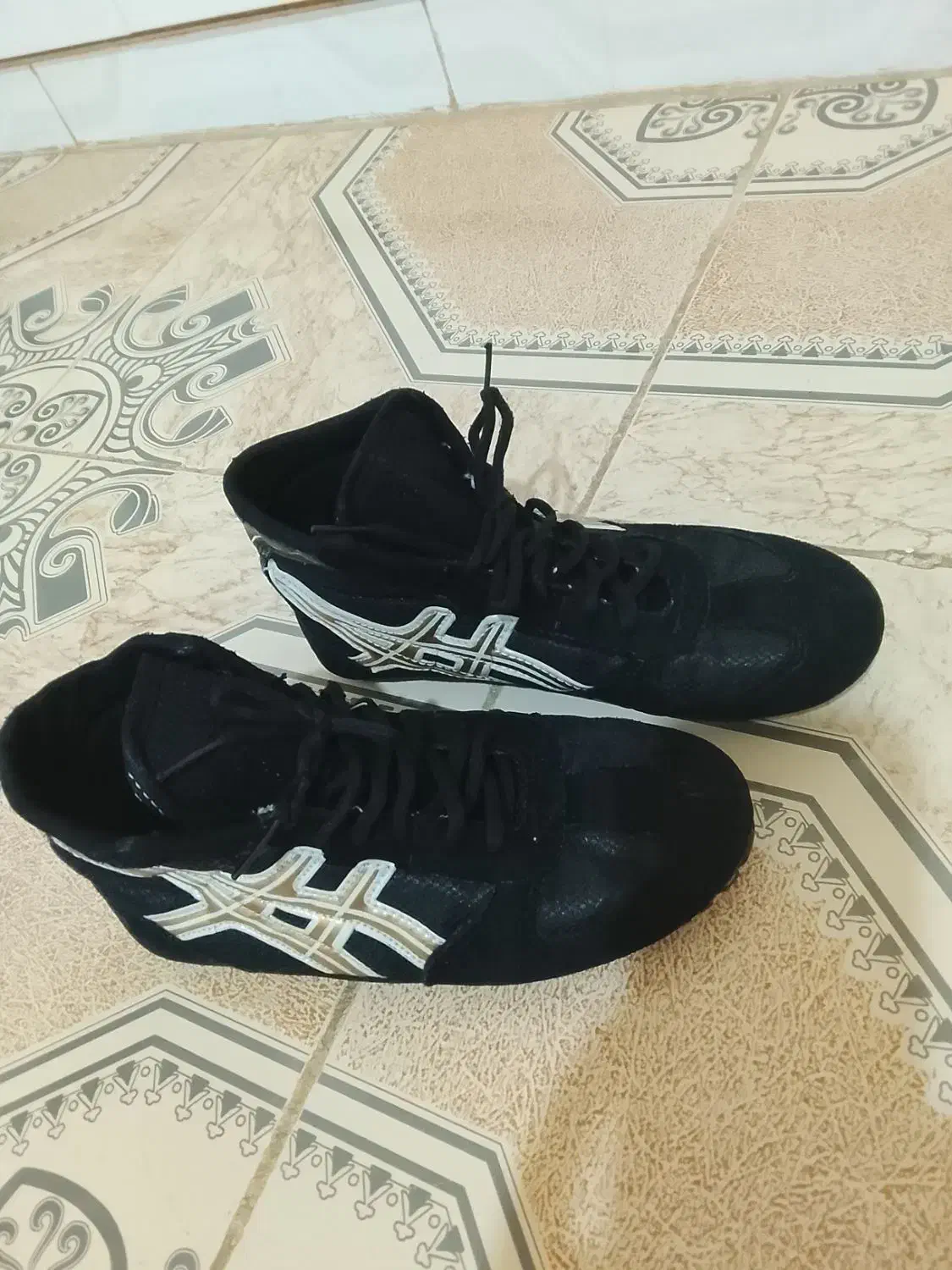 کفش کشتی نو|کیف، کفش، کمربند|کوهدشت, |دیوار