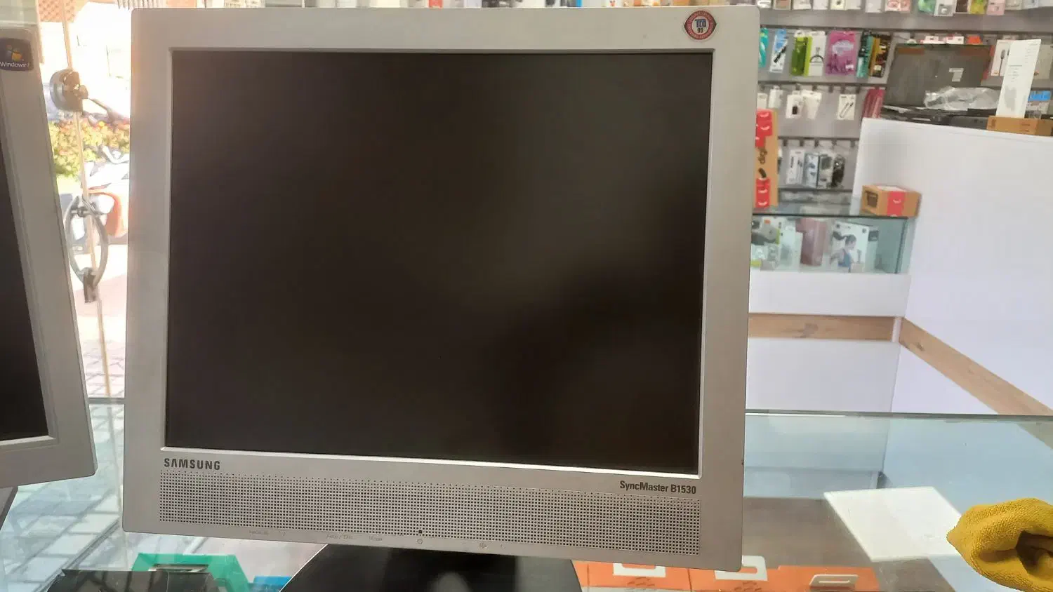 مانیتور ۱۳ اینچ|رایانه رومیزی|سمنان, |دیوار