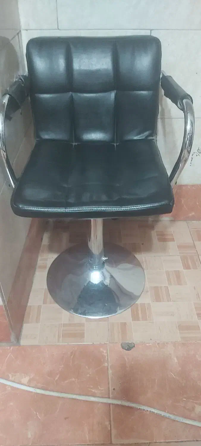 صندلی چرخان|صندلی و نیمکت|قم, زنبیل آباد|دیوار