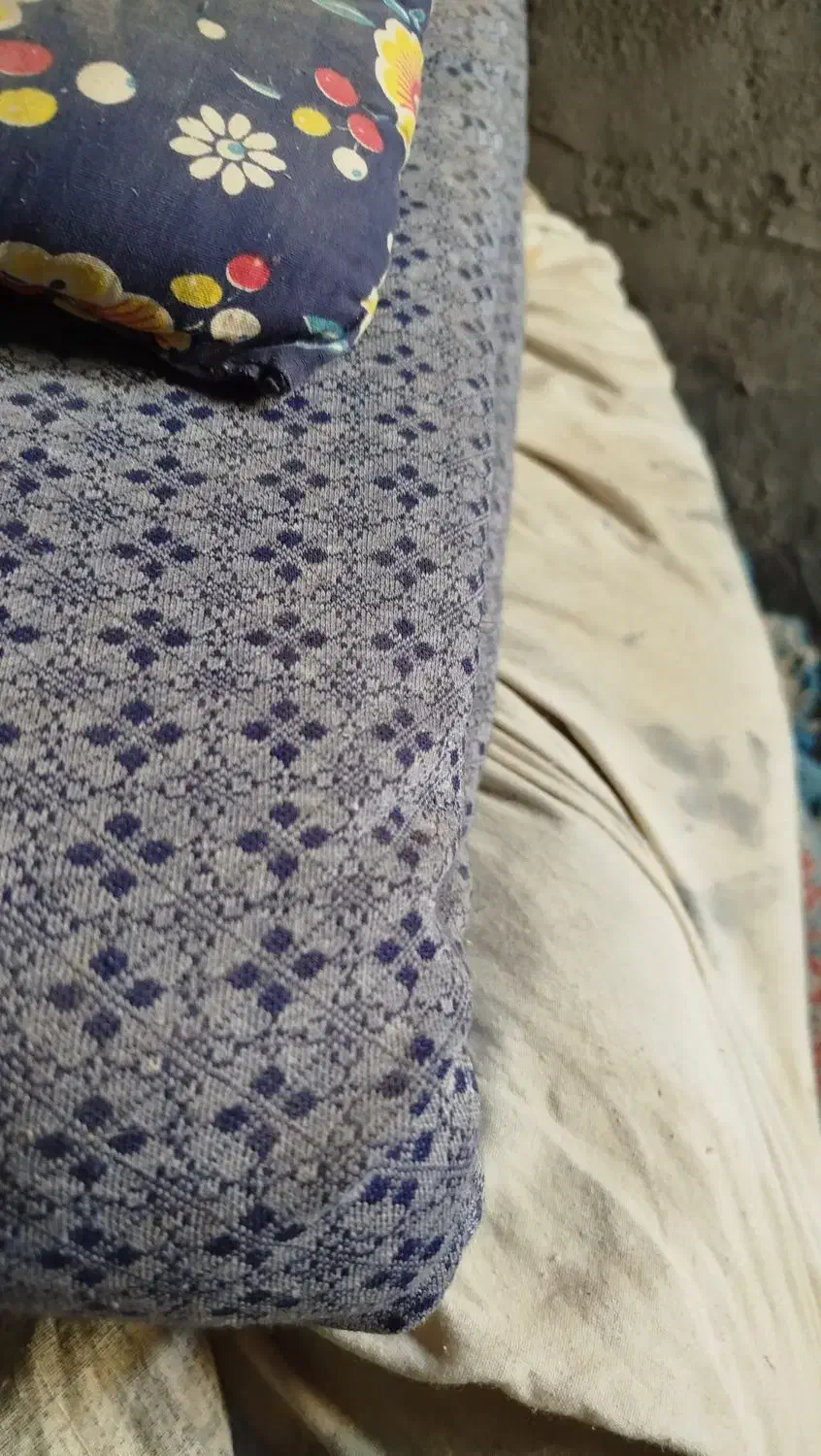 لحاف 3در3 پشم گوسفند و دو عدد تشک|رختخواب، بالش، پتو|قهدریجان, |دیوار