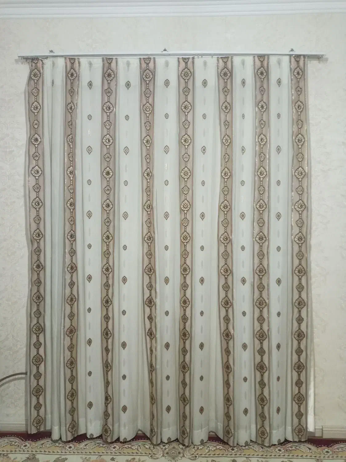 پرده|پرده، رانر، رومیزی|گنبد کاووس, |دیوار