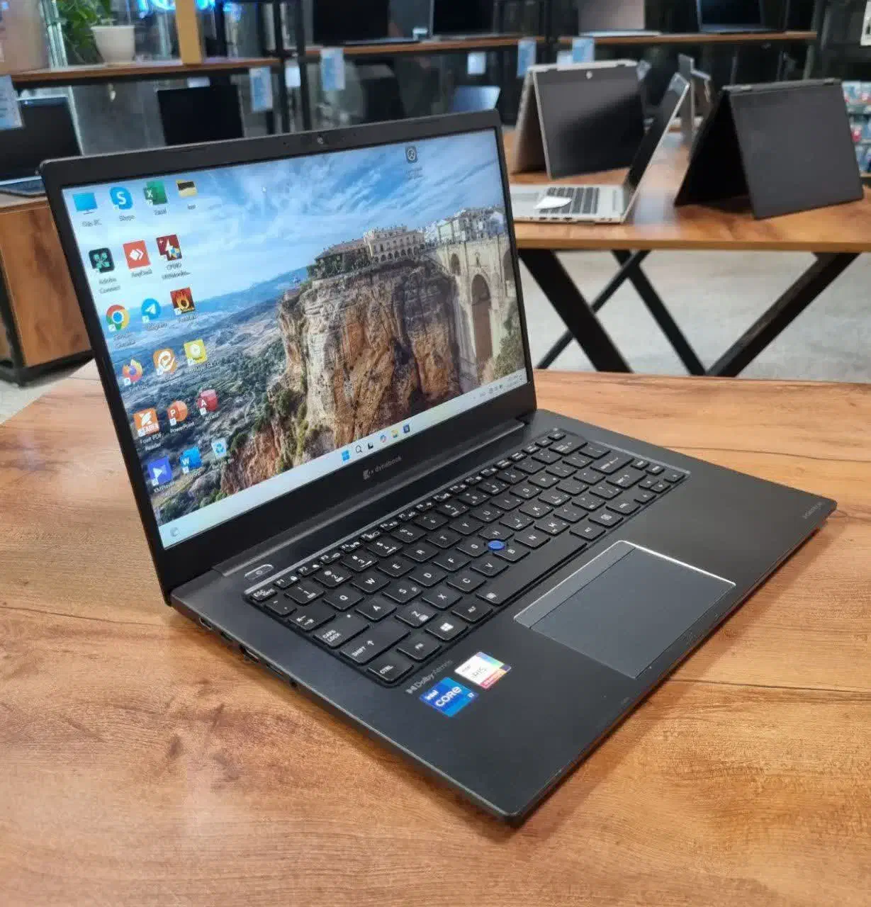 Toshiba Dynabook X40J|رایانه همراه|تهران, راه آهن|دیوار