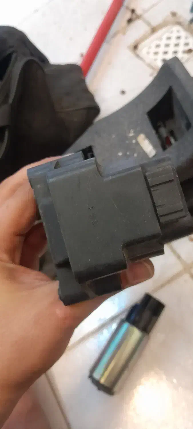 لوازم استوک پژو|قطعات یدکی و لوازم جانبی|شاهین‌شهر, مسکن مهر|دیوار