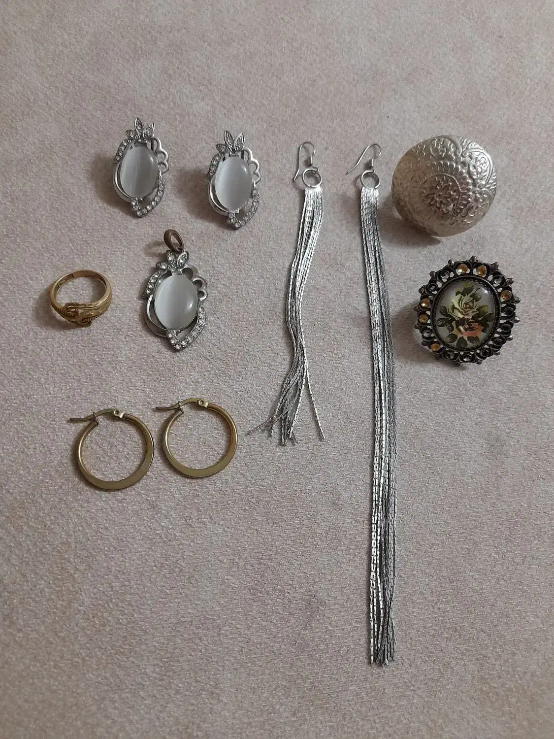 یه سری بدلیجات فروشی|بدلیجات|تهران, هلال احمر|دیوار