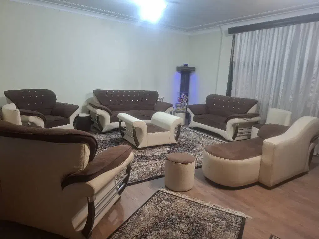 ست مبلمان و میز ناهار خوری و جلومبلی|مبلمان خانگی و میز عسلی|تهران, شهرک علم و فناوری|دیوار