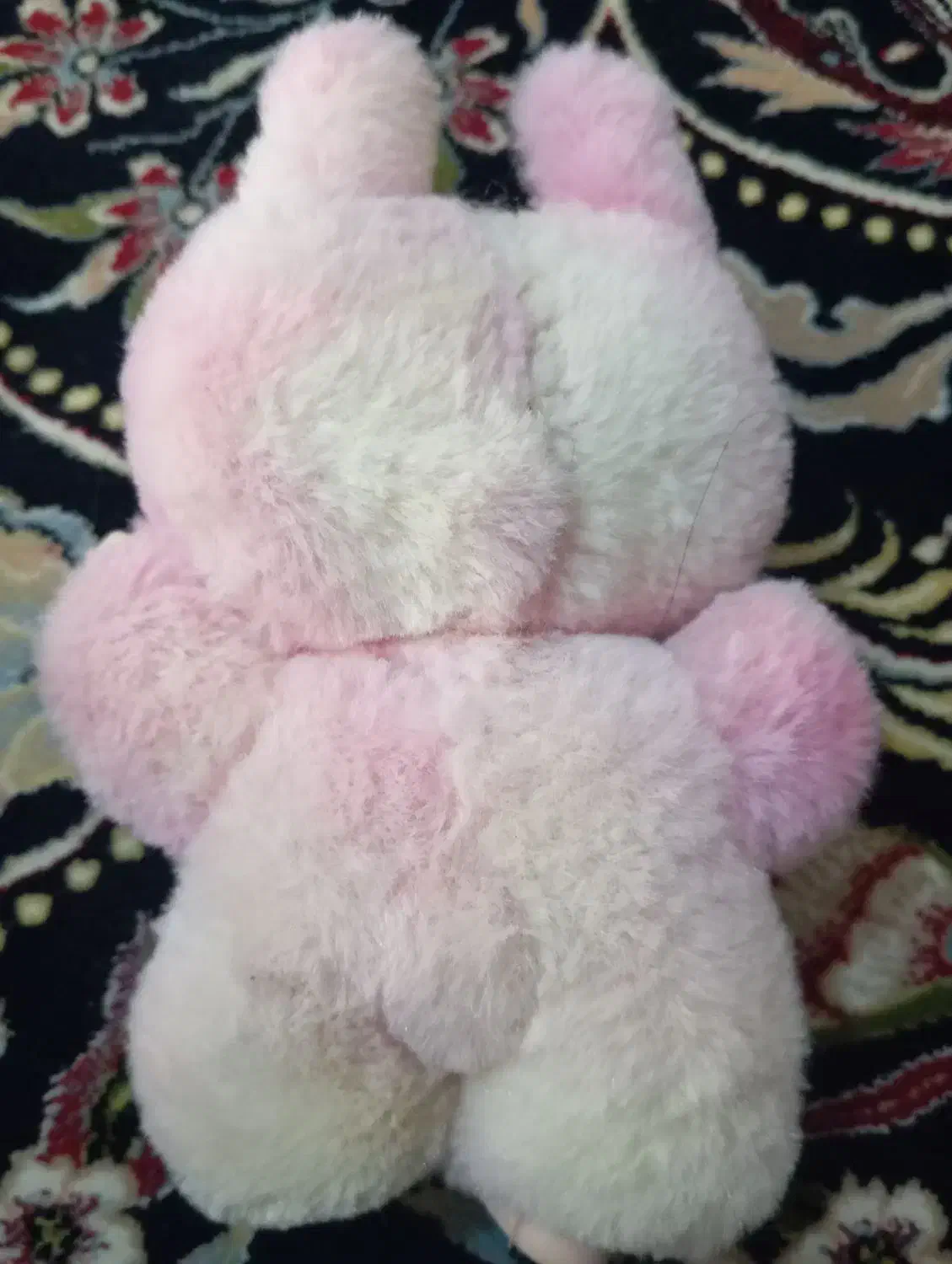 عروسک لبوبو|اسباببازی|قم, قلعه یزدیها|دیوار