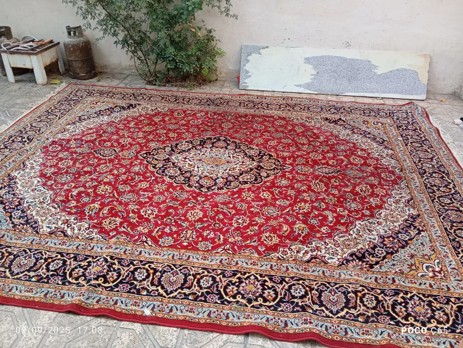 فرش ماشینی سالم مرتب|فرش|طرقبه, |دیوار