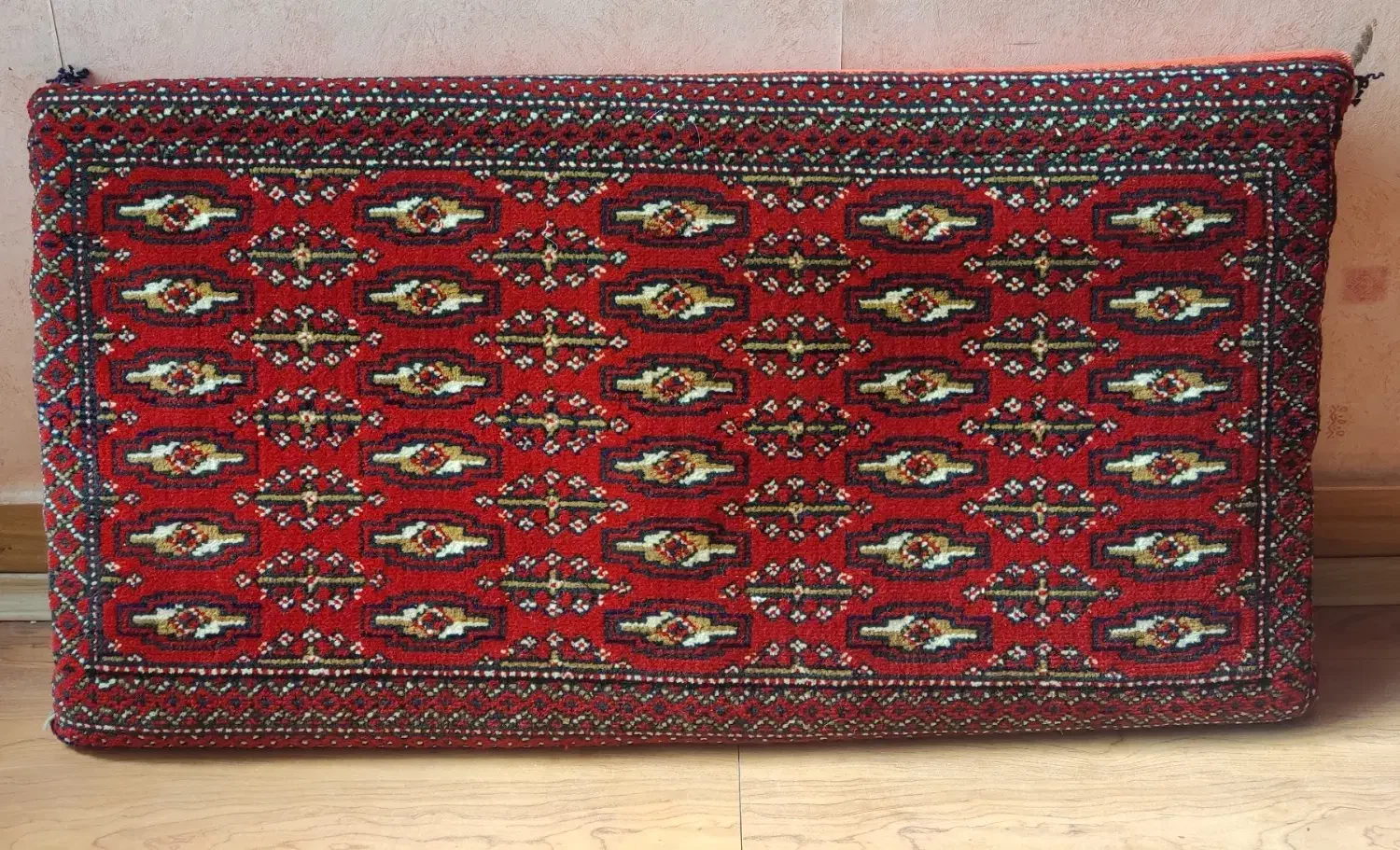 فروش پشتی دستباف و ماشینی|پشتی|شیراز, دکتر حسابی|دیوار