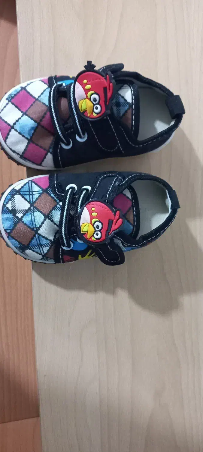 کفش بچگانه|کفش و لباس بچه|برخوار, |دیوار