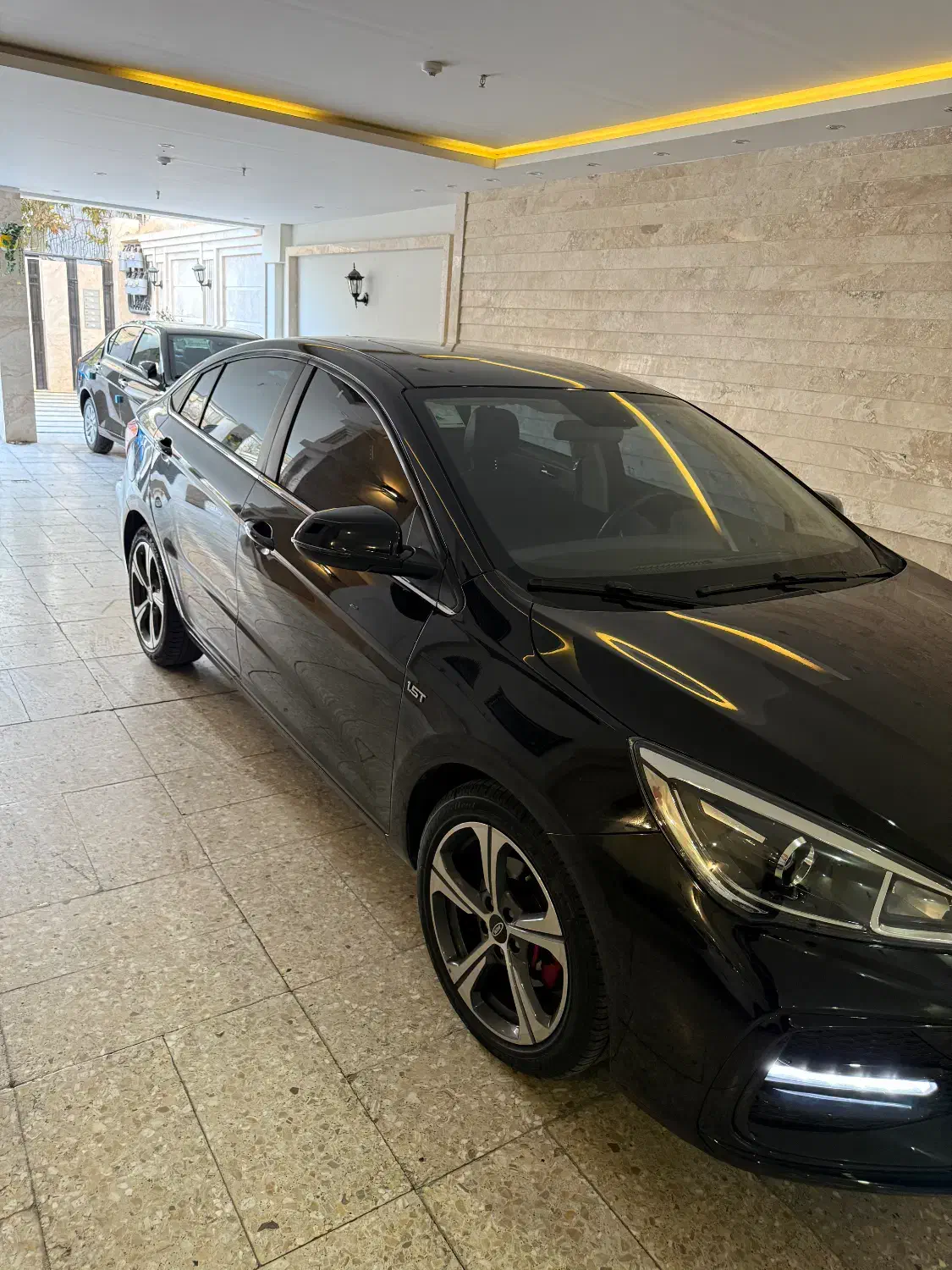 اریزو ۵ fl مدل۱۴۰۳|خودرو سواری و وانت|مشهد, کوثر|دیوار