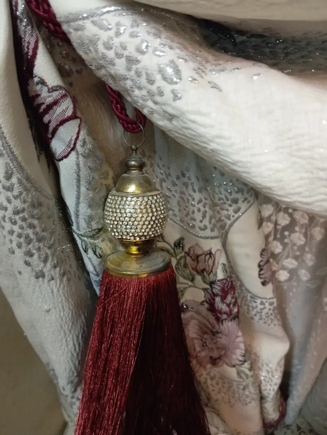 پرده پذیرایی|پرده، رانر، رومیزی|اندیشه, اندیشه فاز ۵|دیوار