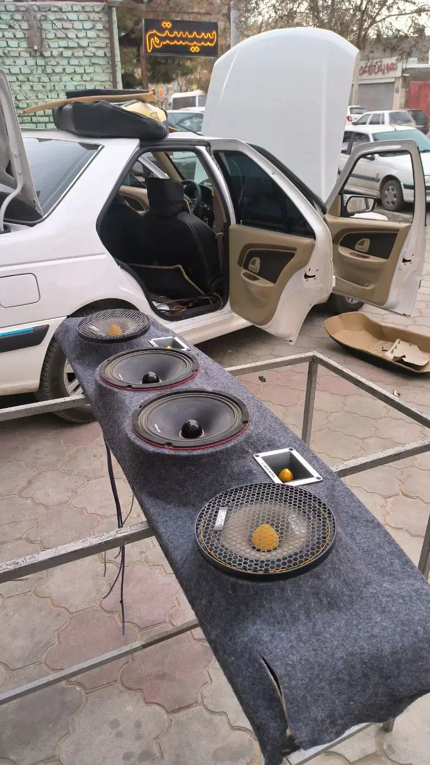 فروش و نصب سیستم صوتی .شیشه دودی .تعمیرات .دزدگیر|خدمات موتور و ماشین|کرمان, |دیوار