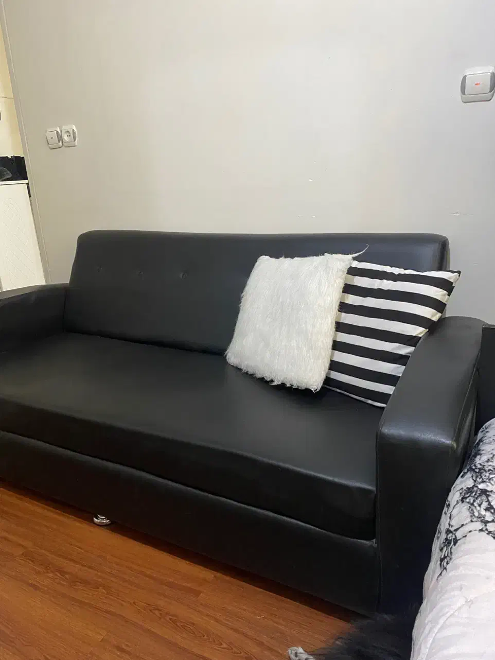 مبل سه نفره|مبلمان خانگی و میز عسلی|کرج, فاز ۴ مهرشهر|دیوار