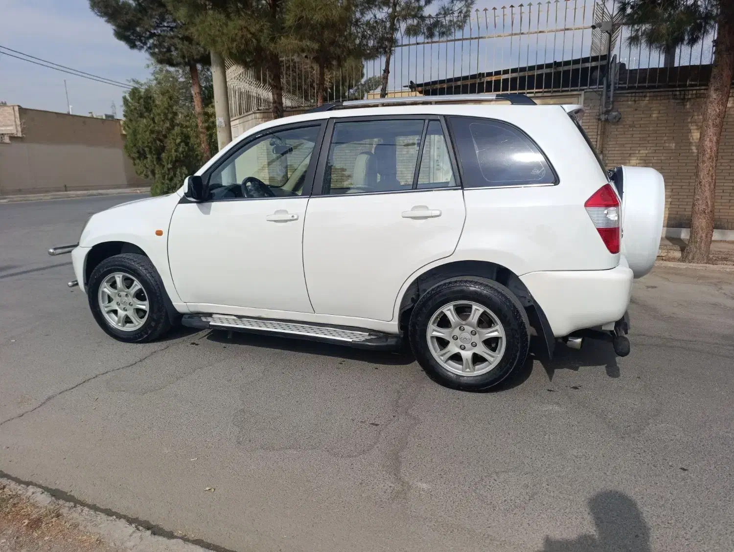 ام وی ام x33 فول|خودرو سواری و وانت|شاهینشهر, سعدی جنوبی|دیوار