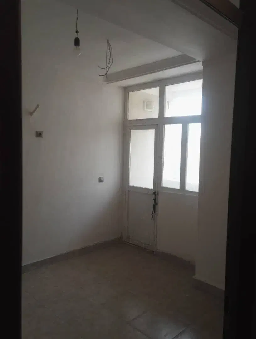 93متری گلشهر شمالی بهشت بندر|فروش آپارتمان|بندرعباس, |دیوار