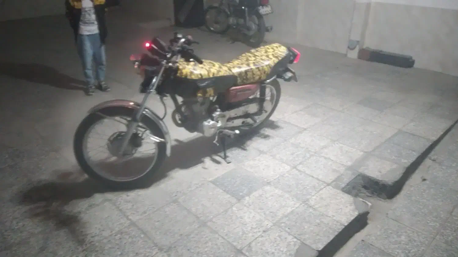 فروش موتور سیکلت ۲۰۰ سی سی|موتورسیکلت|گلپایگان, |دیوار