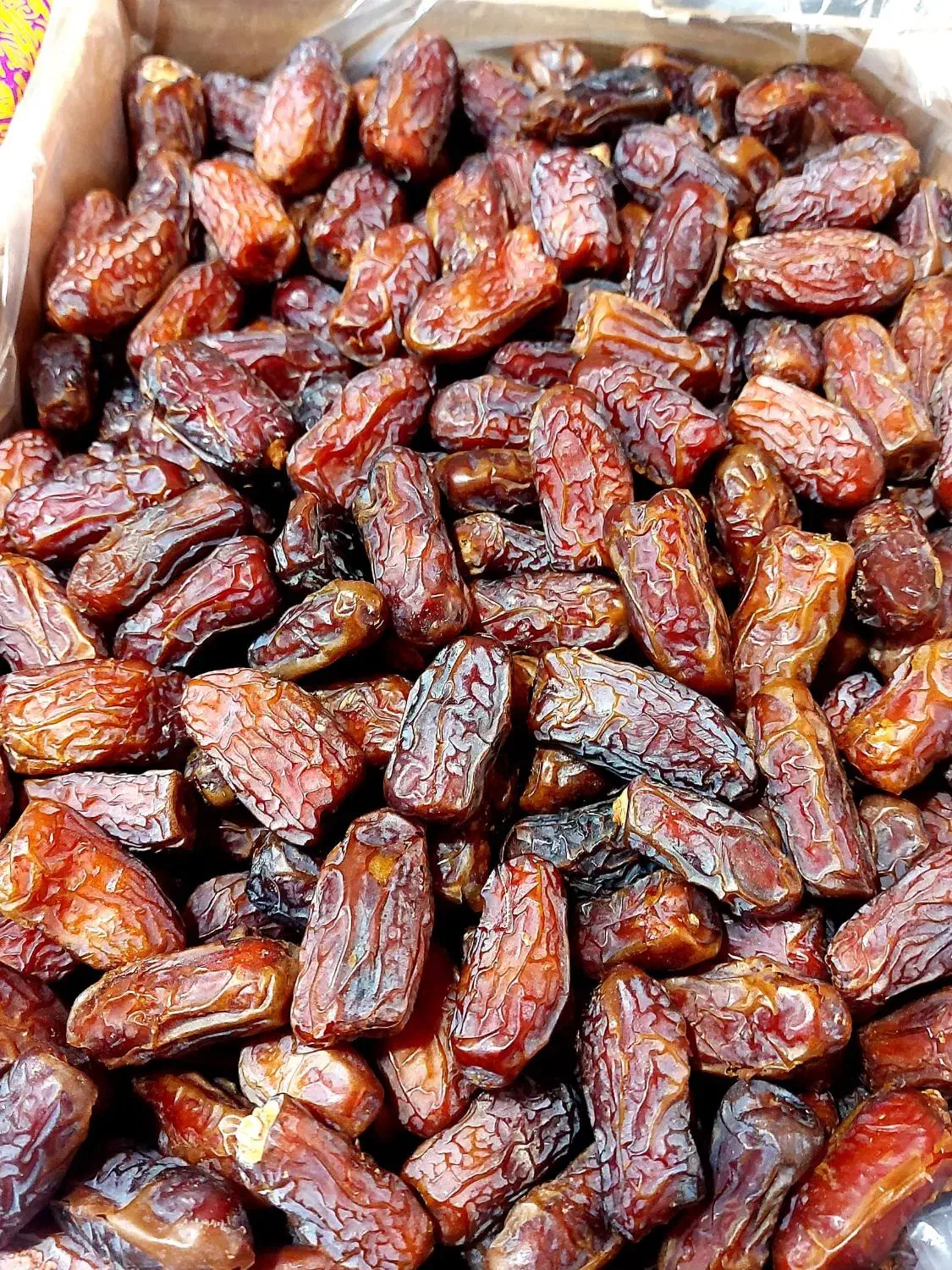 خرما پیارم درجه یک۳۰۰ تومان|عمده‌فروشی|تهران, وحیدیه|دیوار