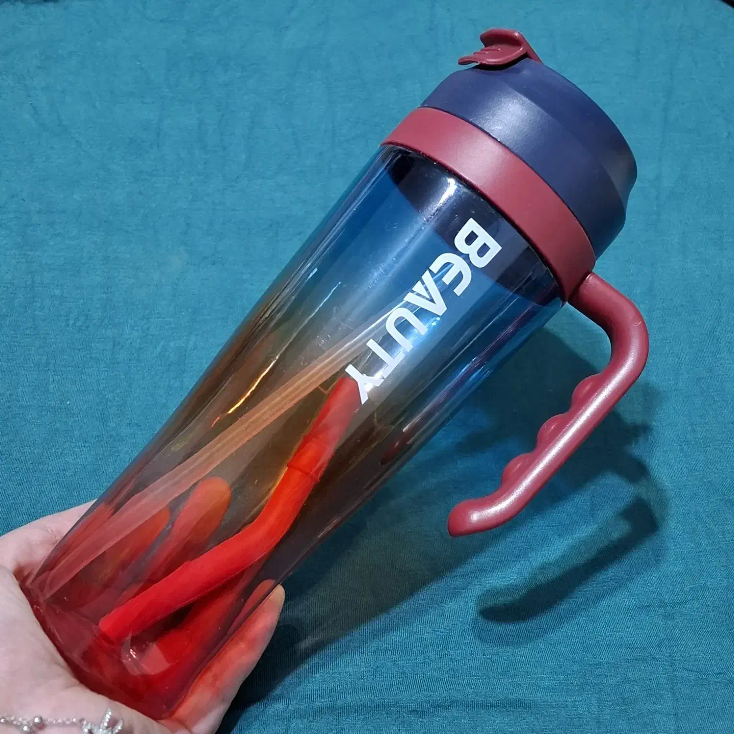 شیکر ورزشی خارجی، بطری آب مخصوص بدنسازی فیتنس و...|تجهیزات ورزشی|رشت, حسین آباد|دیوار