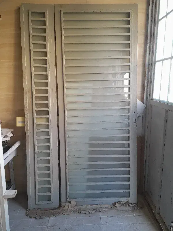 درب آهنی|مصالح و تجهیزات ساختمان|مرودشت, پشت سایپا‎|دیوار