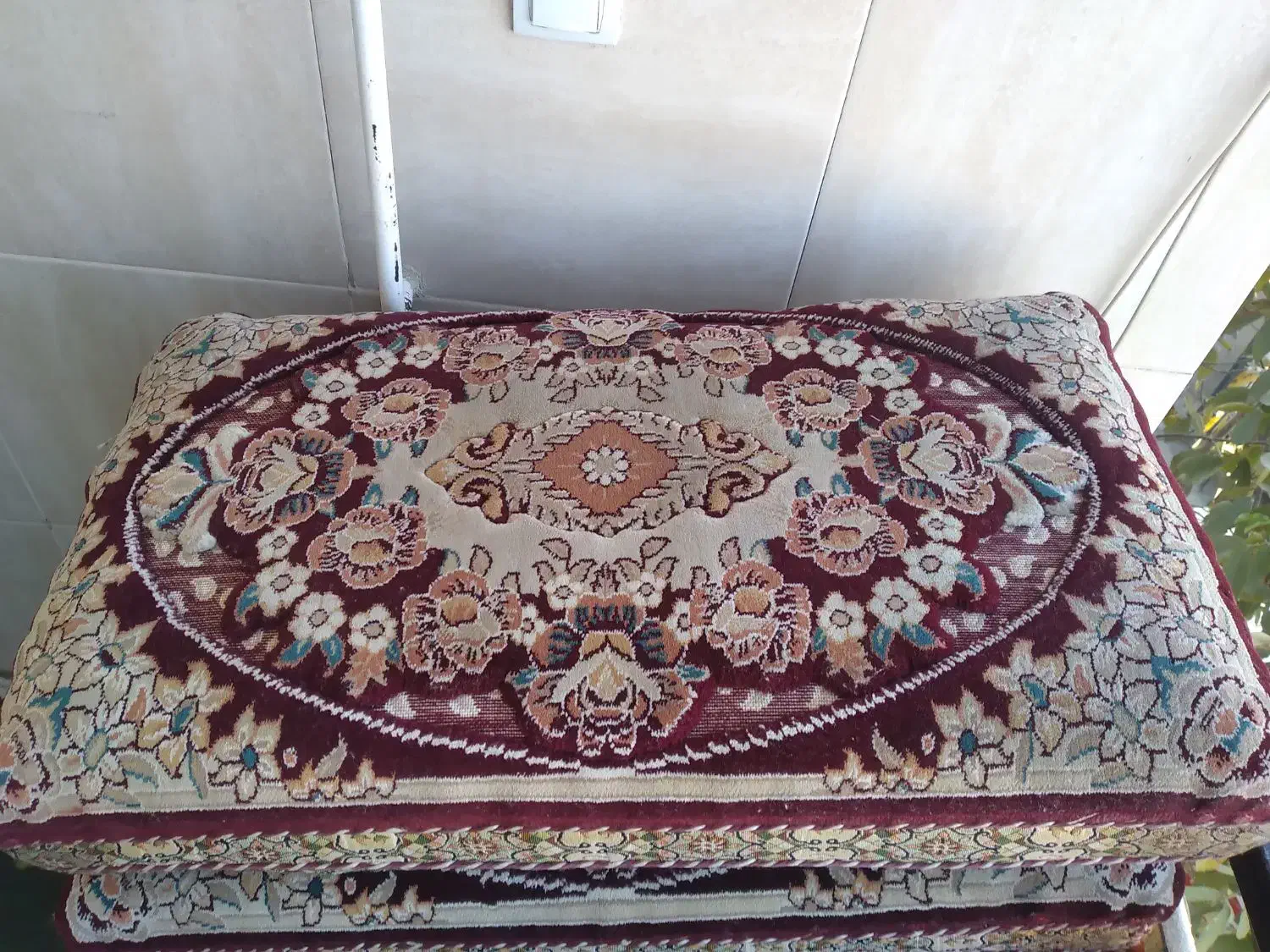 ۶عدد پشتی گل برجسته درحدنو|پشتی|سنندج, |دیوار