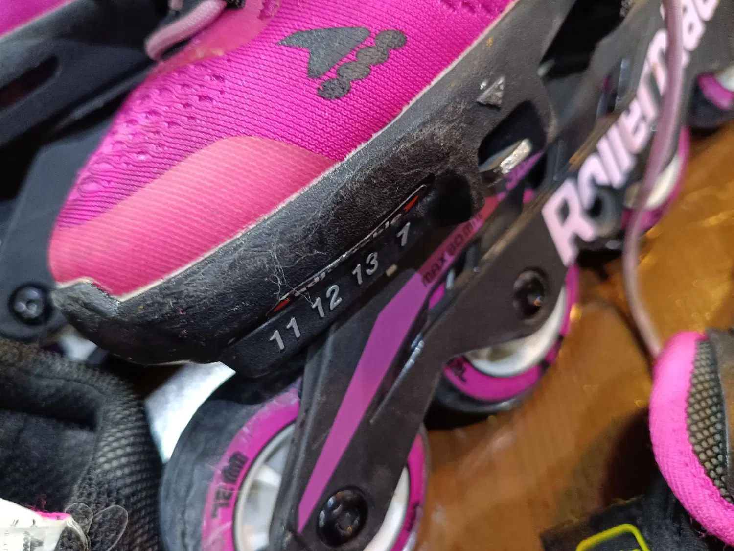 اسکیت rollerblade اصل ویتنام|دوچرخه، اسکیت، اسکوتر|تهران, ورزشگاه آزادی|دیوار