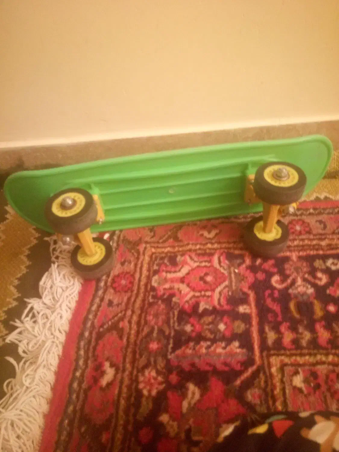 دوعدد اسکیت برویک عدداسکوتر|دوچرخه، اسکیت، اسکوتر|تبریز, |دیوار