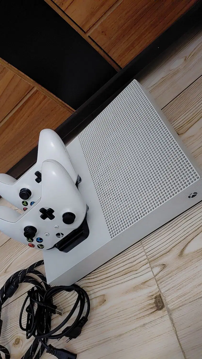 Xbox One S 1TB|کنسول، بازی ویدئویی و آنلاین|چهارباغ, |دیوار