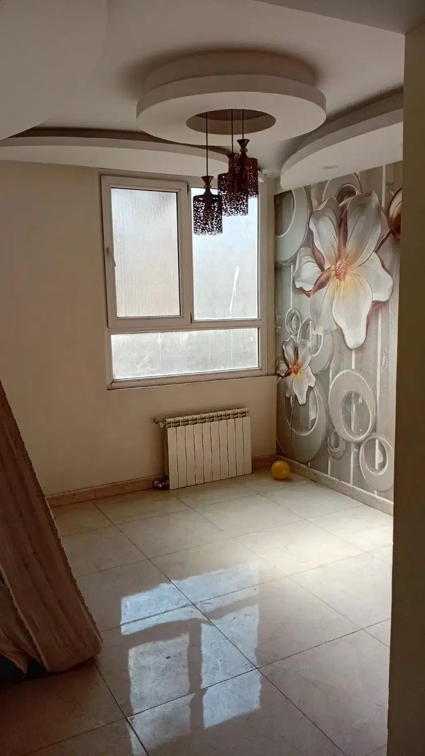 جمالزاده شمالی‌‌/‌‌‌۱۱۵متر۲خوابه/طبقه آخر