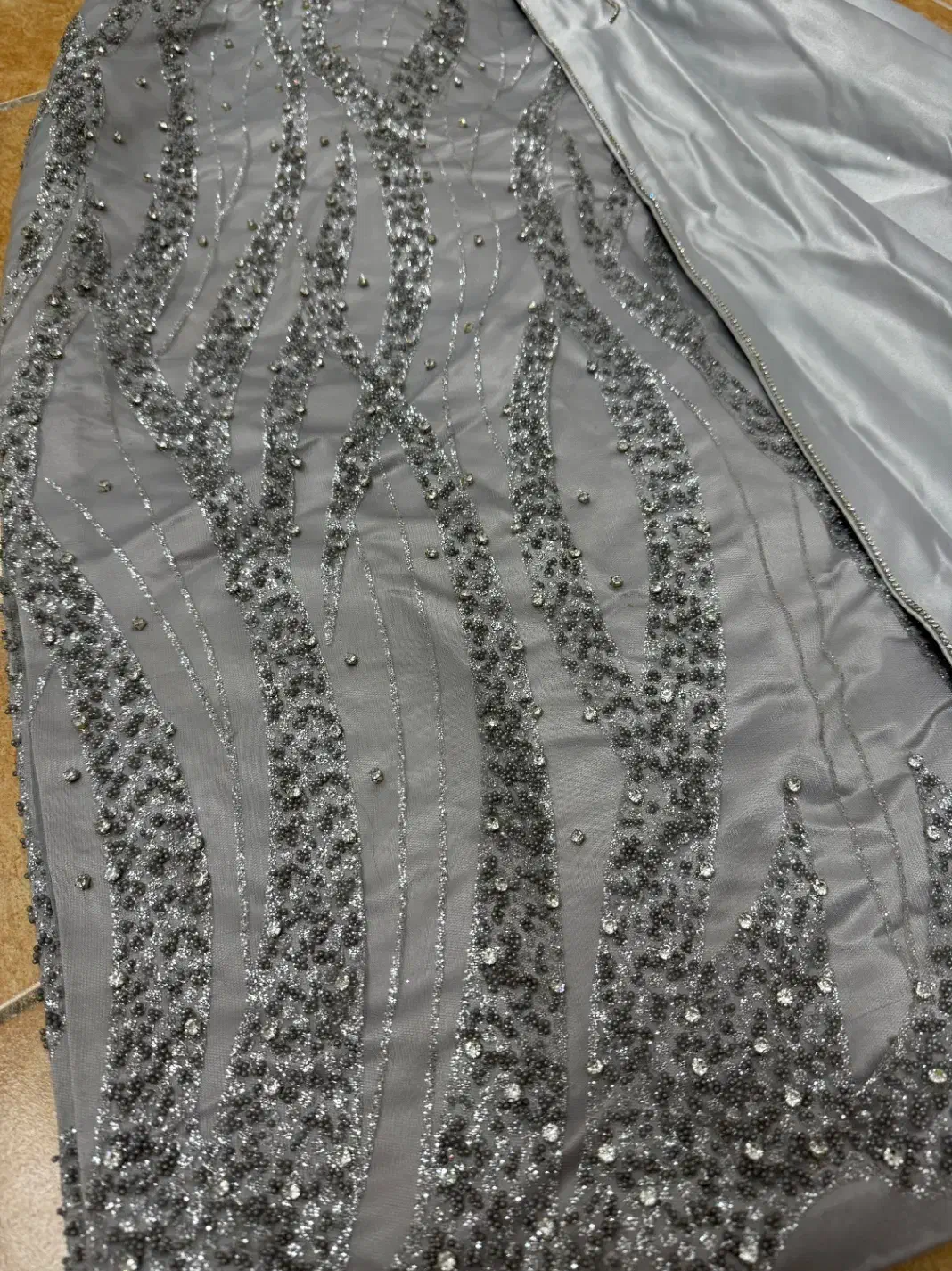 مجلسی سایز۳۷|لباس|قدس, شهر‌قدس|دیوار