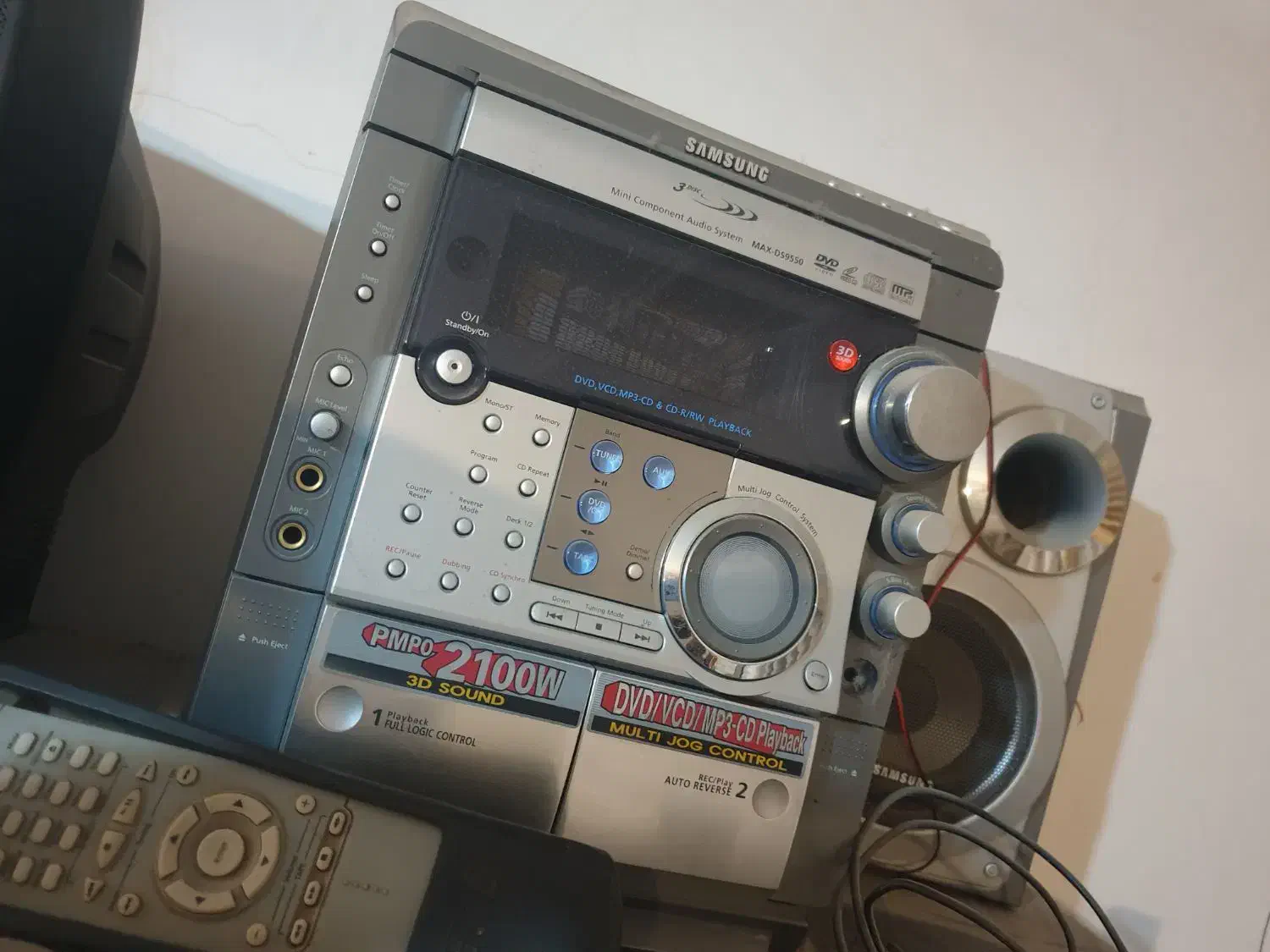 وسایل کلکسیونی|تلویزیون و پروژکتور|گنبد کاووس, |دیوار