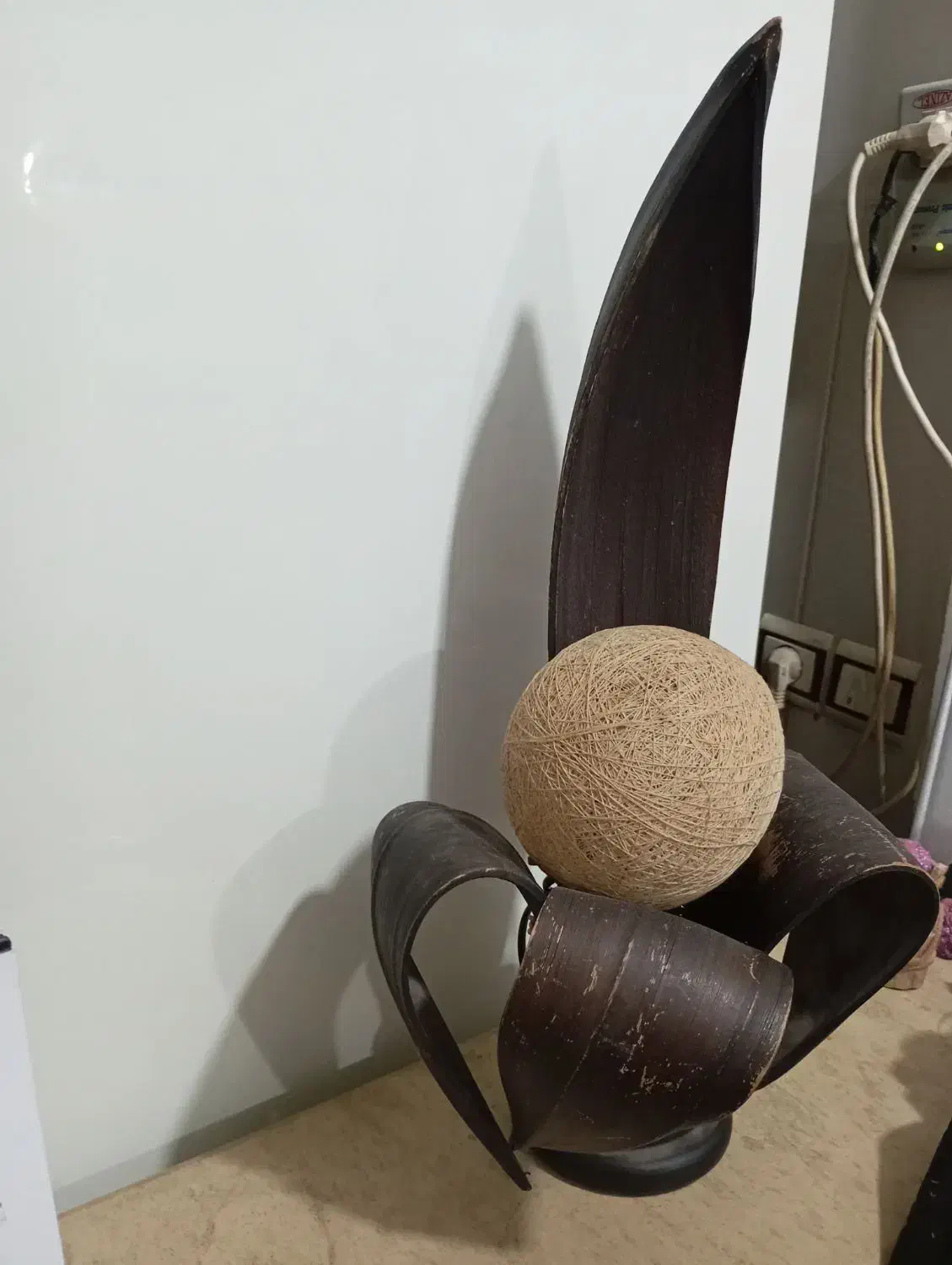 چراغ خواب|چراغ خواب و آباژور|پاکدشت, پاکدشت (مامازند)|دیوار