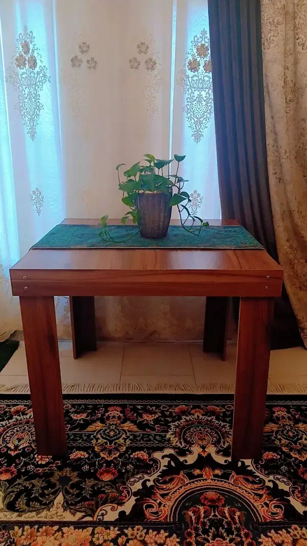 میز ناهارخوری. (بدون صندلی)|میز و صندلی غذاخوری|آران و بیدگل, |دیوار