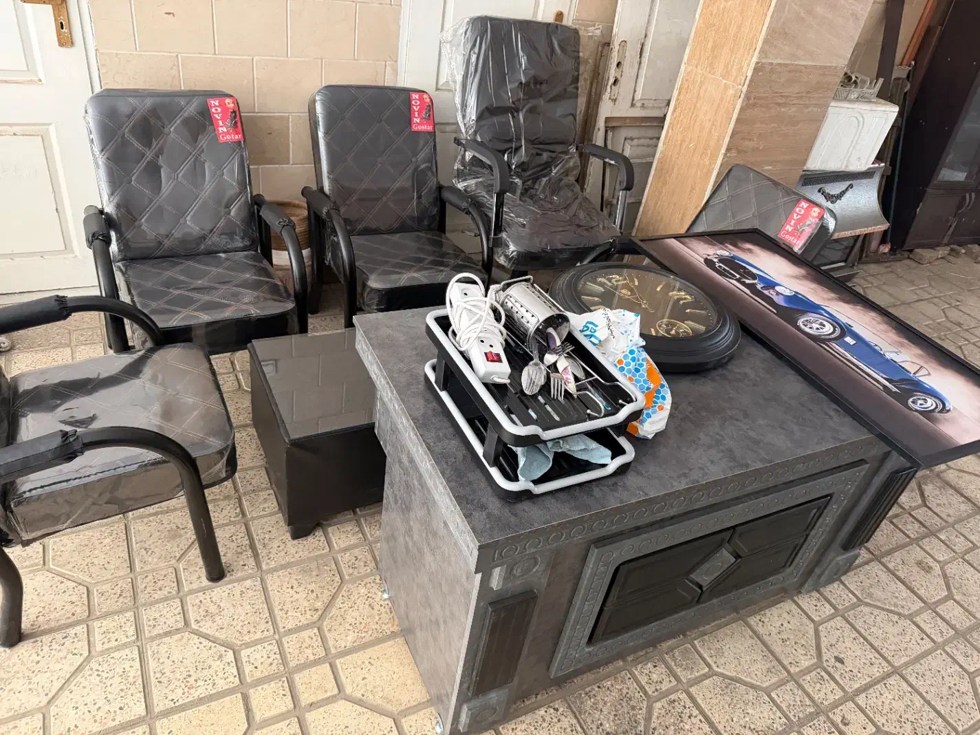 میز صندلی|دفتر کار|ری, فیروزآبادی|دیوار