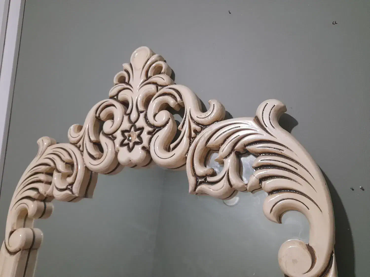 آینه کنسول سفیدشیری|بوفه، ویترین، کنسول|گلبهار, شهر جدید گلبهار|دیوار