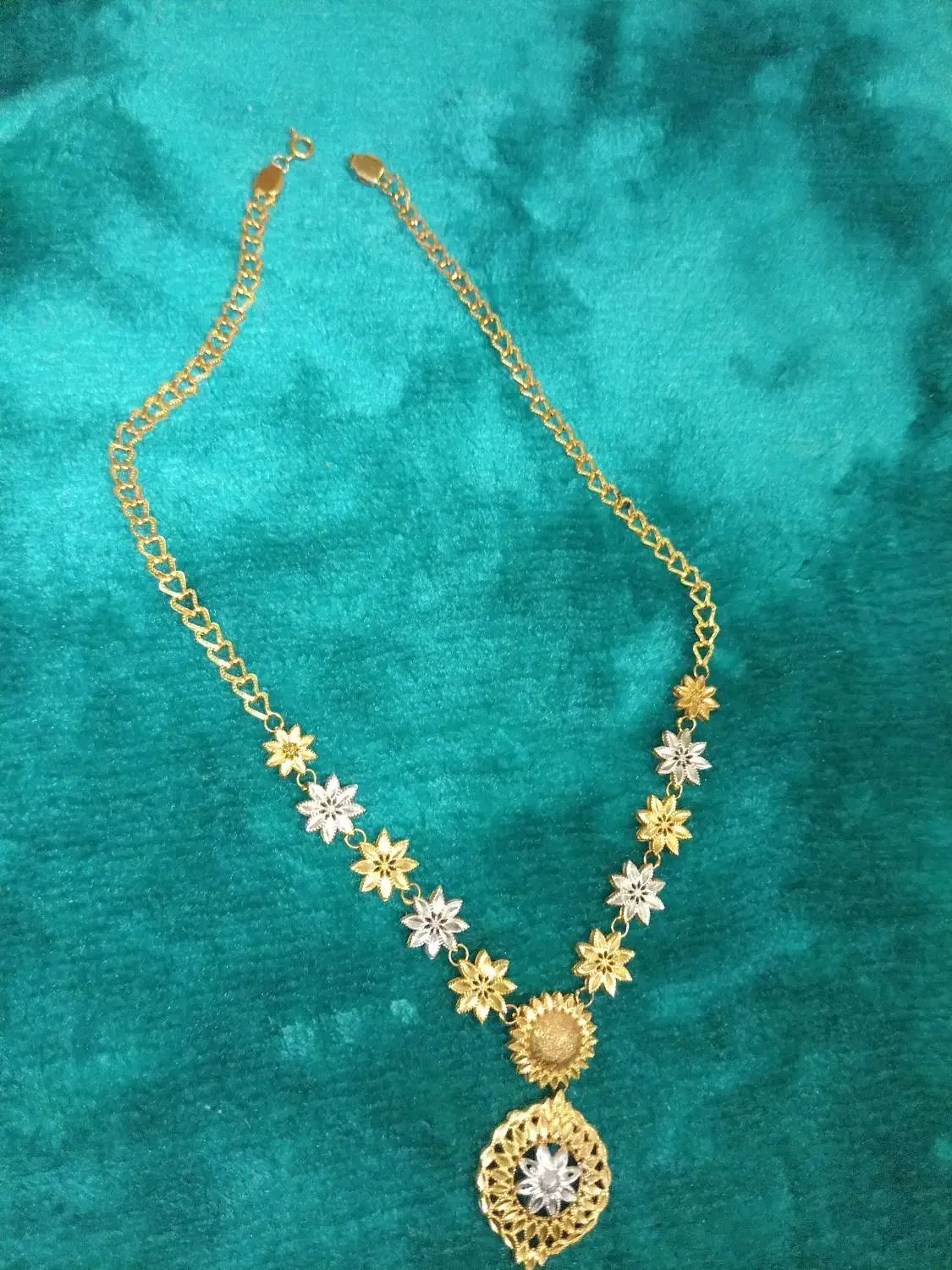 گردنبند|جواهرات|یاسوج, |دیوار