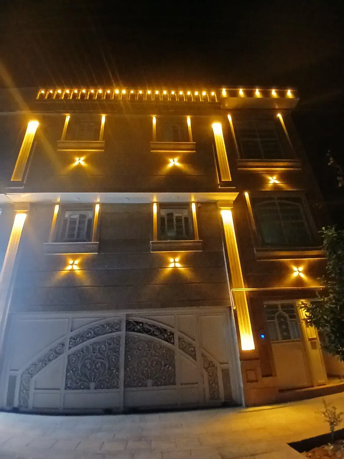 منزا ویلایی طبقه دوم نوساز لوکس|اجارهٔ خانه و ویلا|شیراز, شهرک مدرس|دیوار