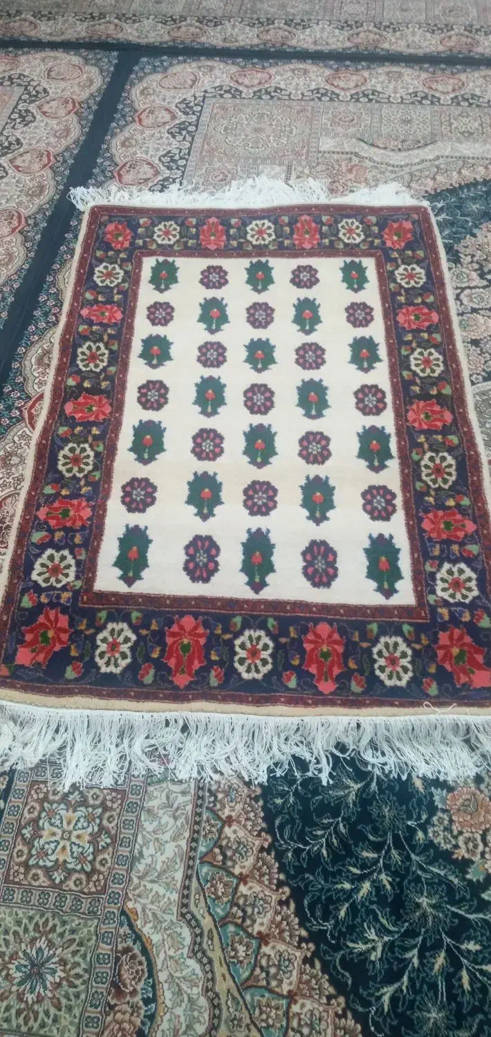 فرش دست بافت|فرش|کرمانشاه, |دیوار