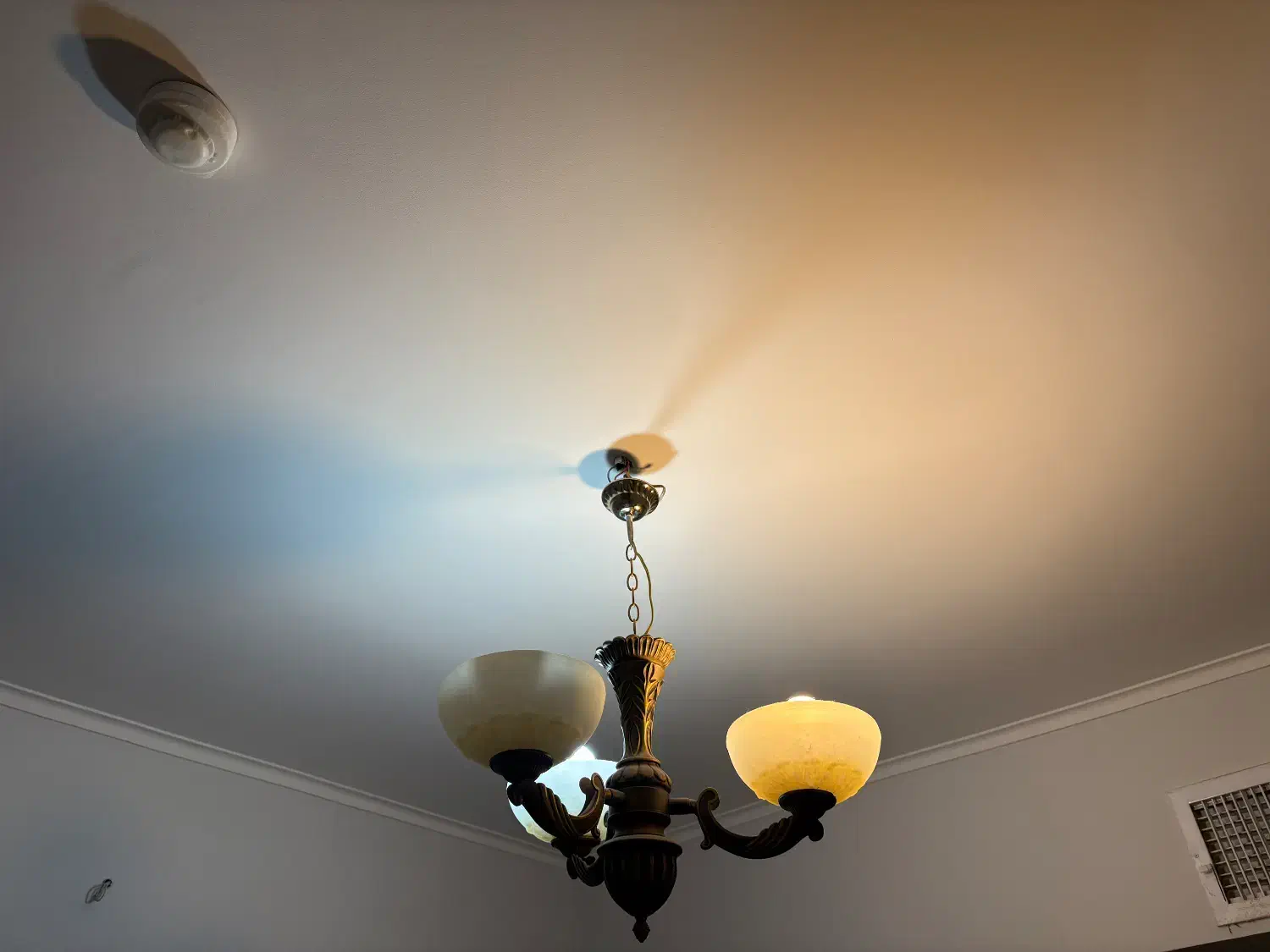 لوستر سه شعله|لوستر و چراغ آویز|سمنان, |دیوار