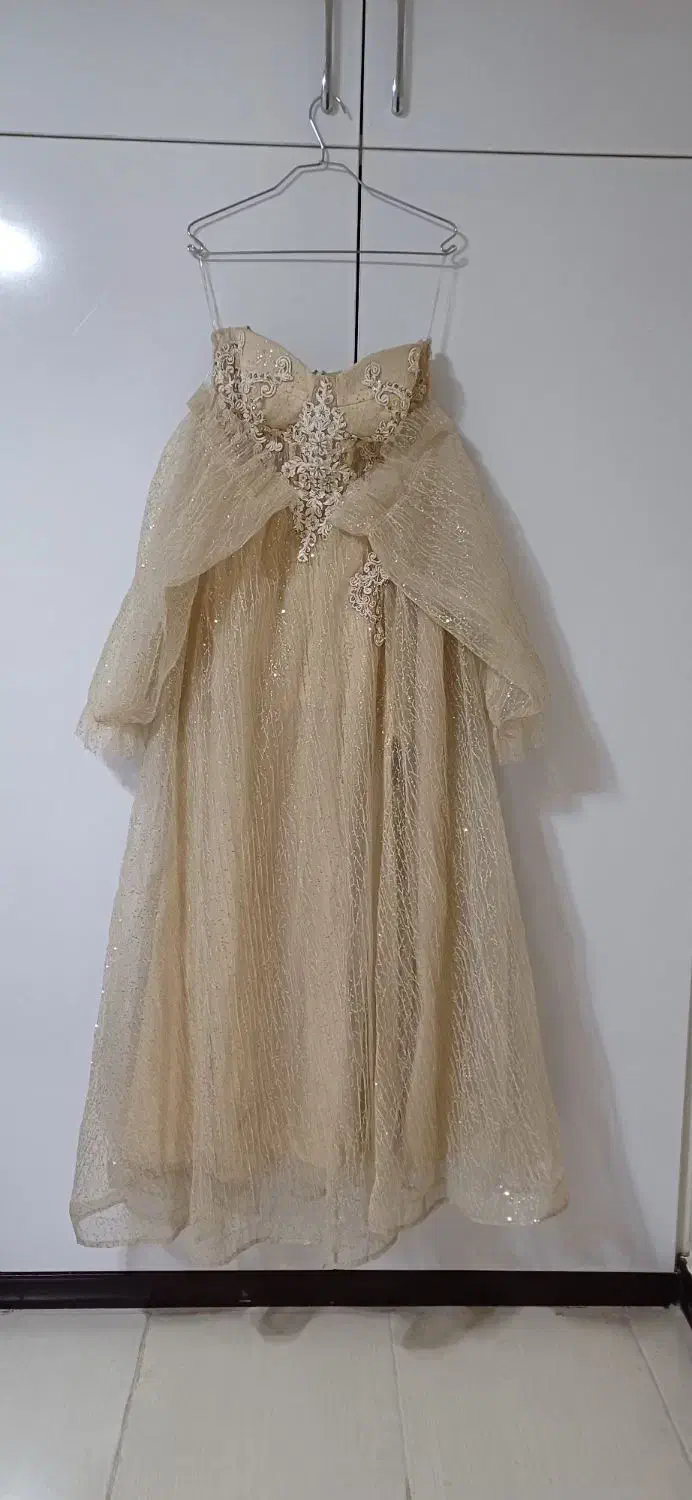 لباس مجلسی زنانه|لباس|شاهین‌شهر, فردوسی|دیوار