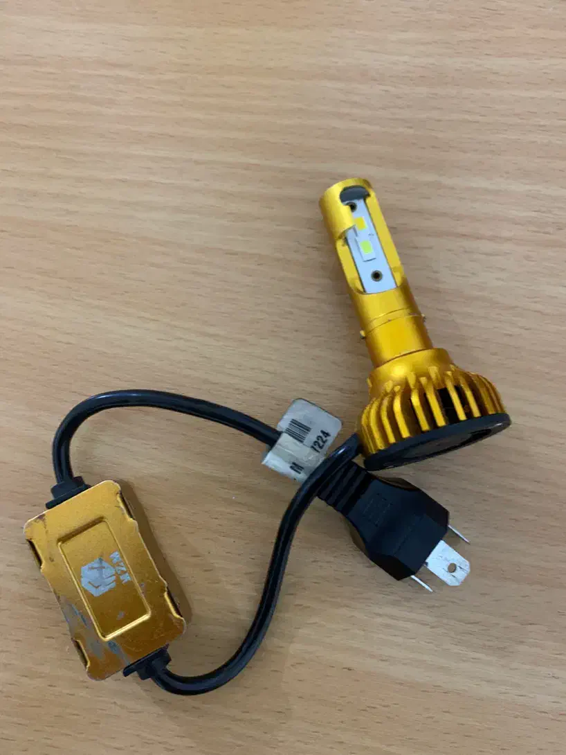 هدلایت|لامپ و چراغ|رستم‌آباد, |دیوار