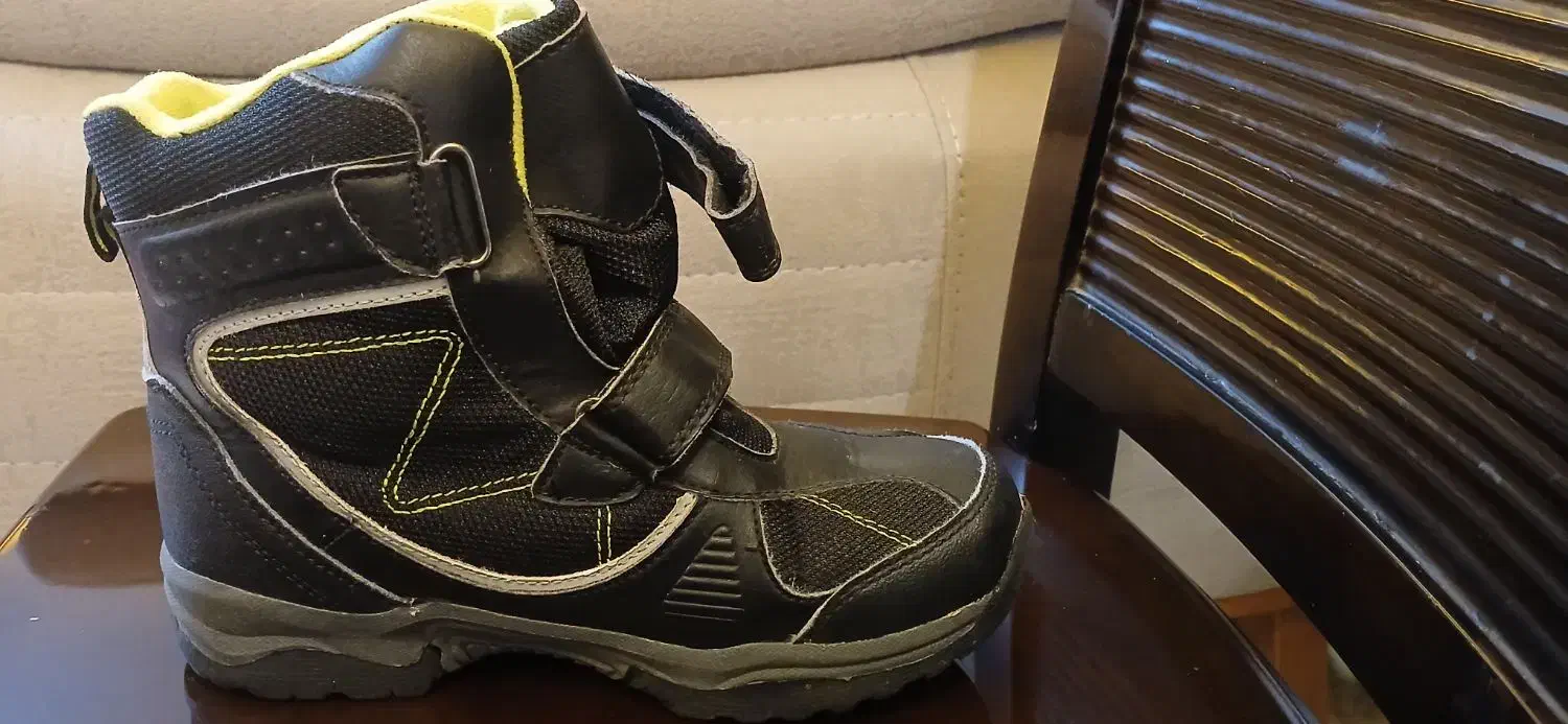 بت زمستانی.|کفش و لباس بچه|کلارآباد, |دیوار