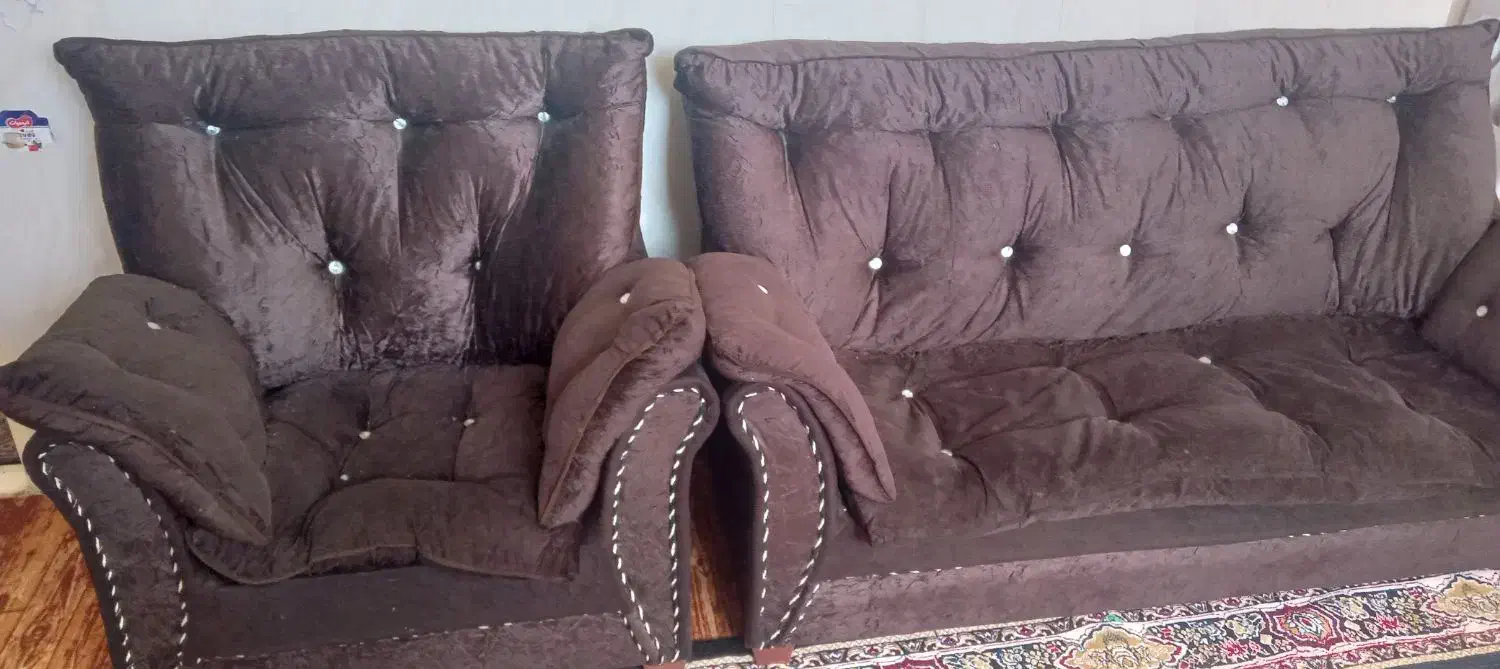 مبل دست دوم سالم وتمیز|مبلمان خانگی و میز عسلی|نیر (یزد), |دیوار