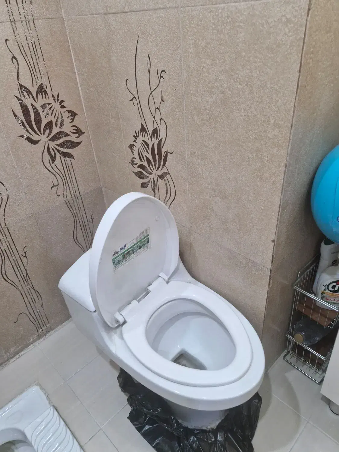 توالت فرنگی کار کرده|لوازم سرویس بهداشتی|شهریار, شهریار|دیوار