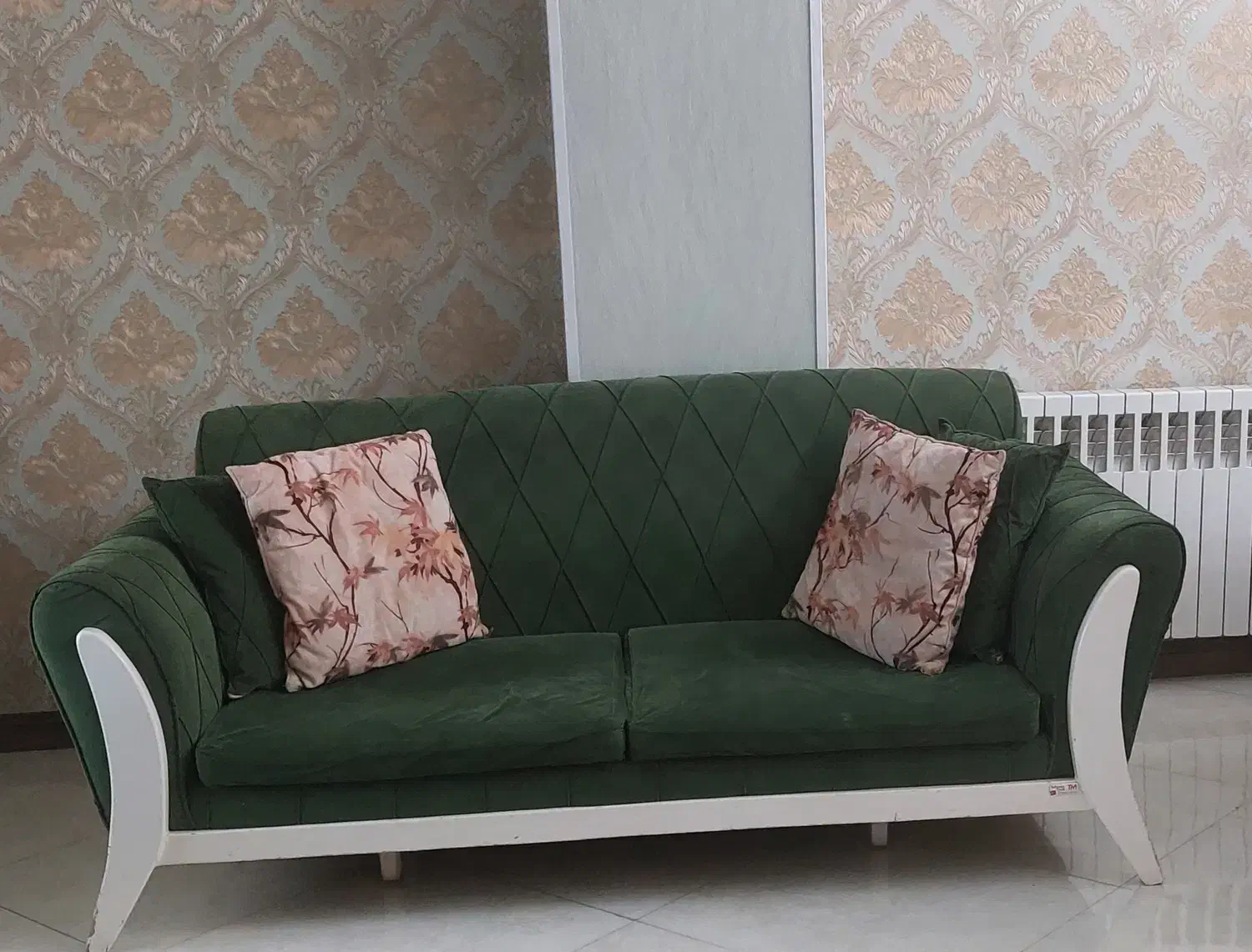 مبل|مبلمان خانگی و میز عسلی|تهران, جوانمردان (اندیشه)|دیوار