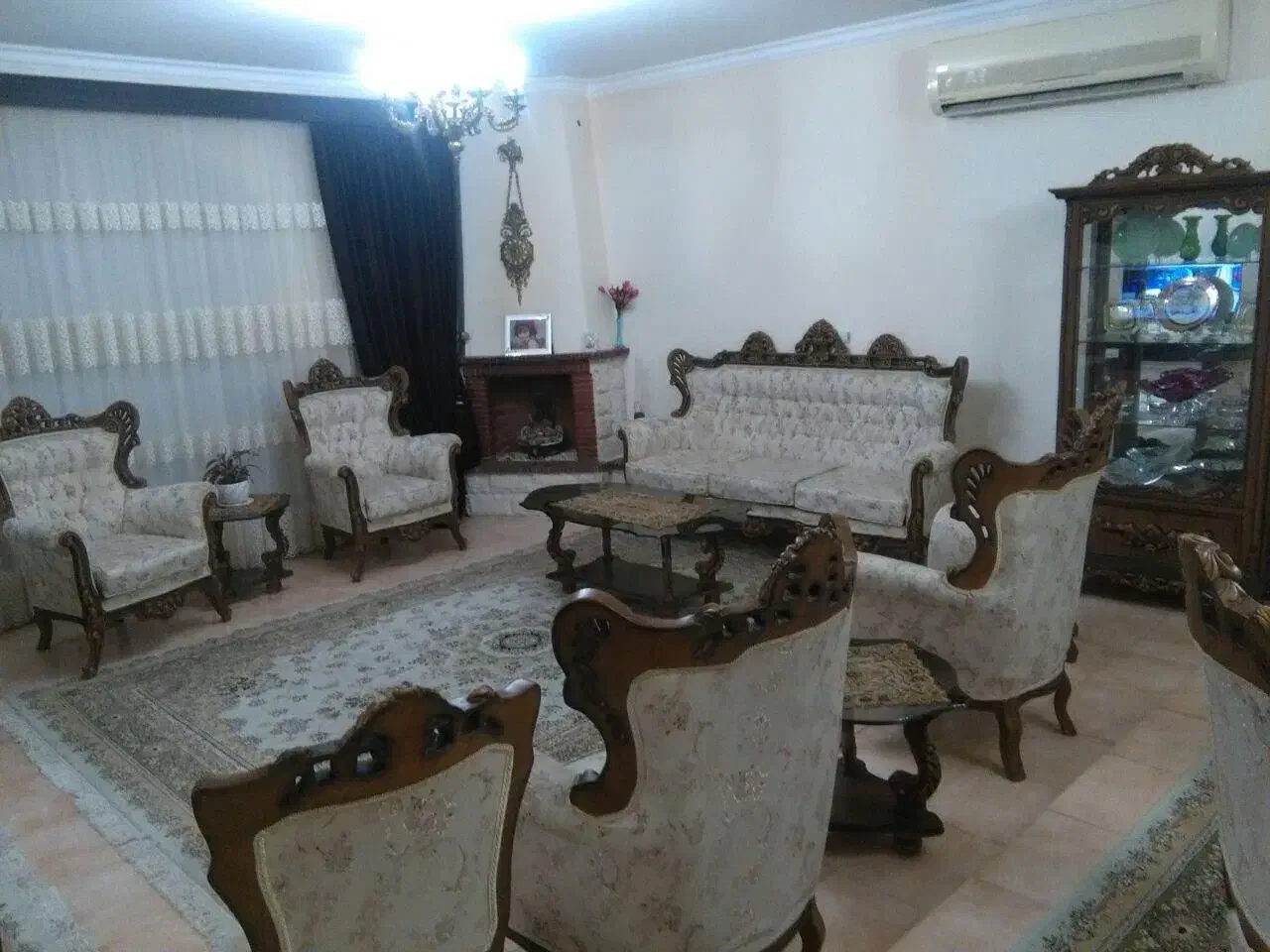 مبلمان سلطنتی کامل با میز و بوفه|مبلمان خانگی و میز عسلی|ساری, |دیوار