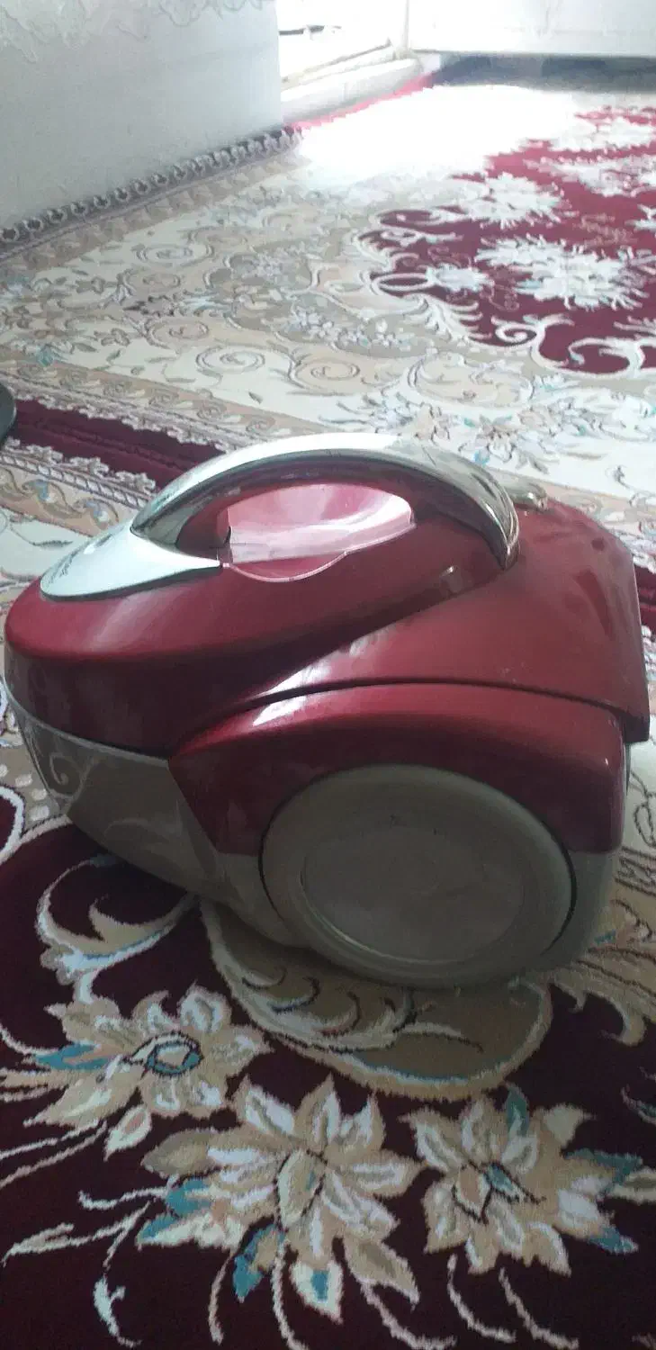 جاروبرقی سامسونگ ۱۷۰۰وات|جاروبرقی، جارو شارژی، بخارشو|نسیم‌شهر, |دیوار