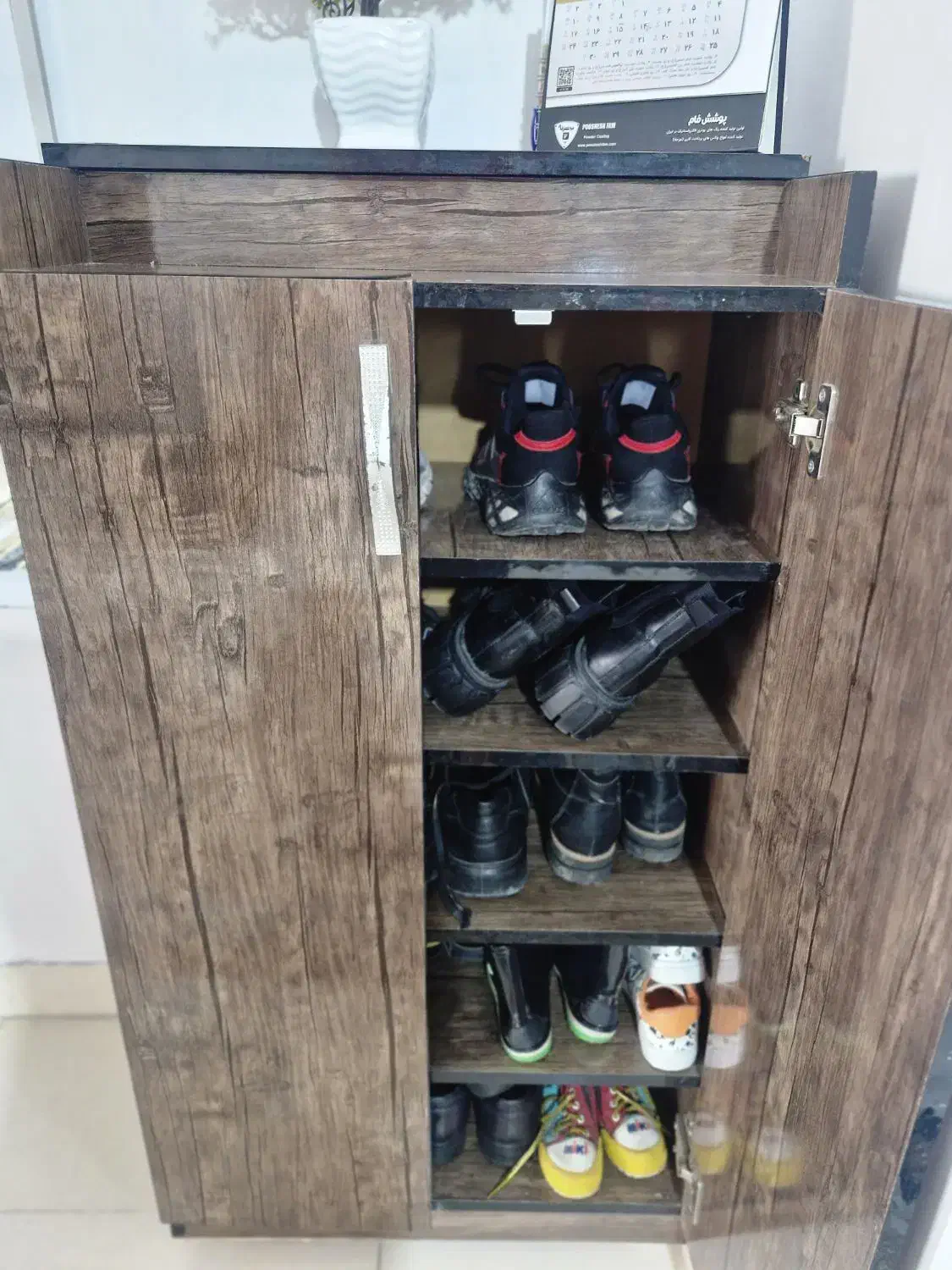 جاکفشی|جاکفشی، کمد، دراور|گرگان, |دیوار