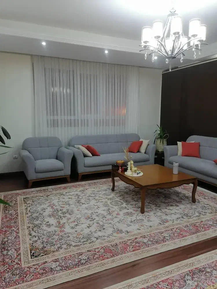 ۱۴۰ متر ۳ خواب سالن پرده خور فردوس شرق