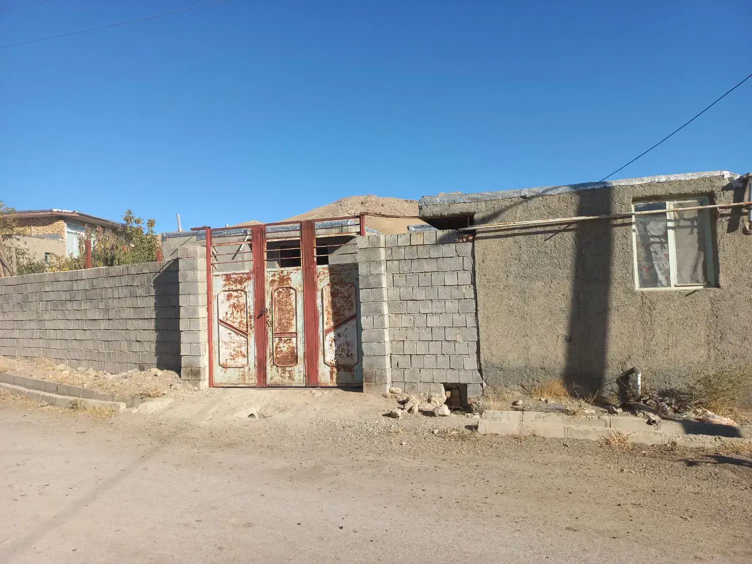 خانه ویلایی|فروش خانه و ویلا|دینور, |دیوار